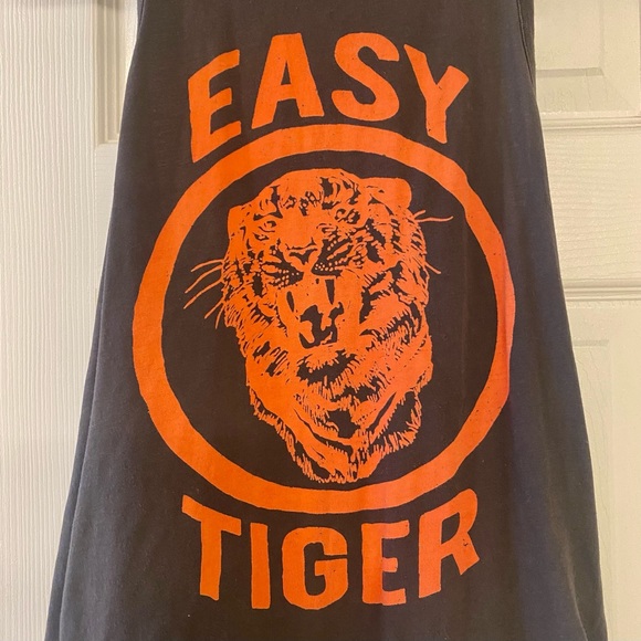 CHASER Brand “Easy Tiger” Razorback Tank Top Size Small - Picture 2 of 7